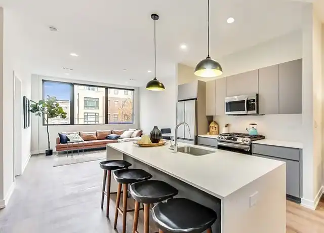 Property at The Topaz - 3421 N Ashland Ave, Chicago, IL, 60657, 0 beds, 1 bath, [object Object]