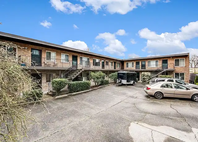 Property at 14th Ave Apartments - 121 14th Ave E, Seattle, WA, 98112, 2 beds, 1 bath, Contact for Price