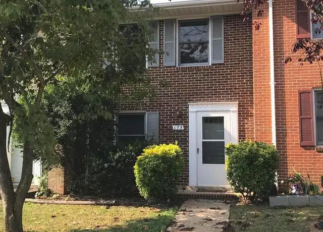 Property at 175 Farrell Ln, Fredericksburg, VA, 22401, 2 beds, 1.5 baths, [object Object]