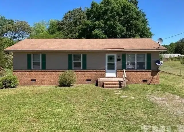 Property at 724 N Beckford Dr Unit 7, Henderson, NC, 27536, 3 beds, 1 bath, [object Object]