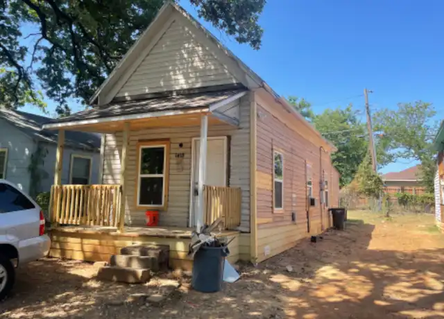 Property at 1415 N Jones St, Fort Worth, TX, 76164, 1 bed, 1 bath, [object Object]
