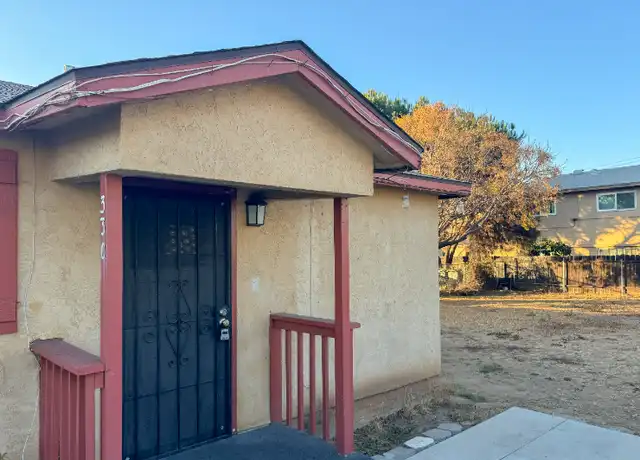 Property at 330 W Cypress Ave, El Cajon, CA, 92020, 1 bed, 1 bath, [object Object]