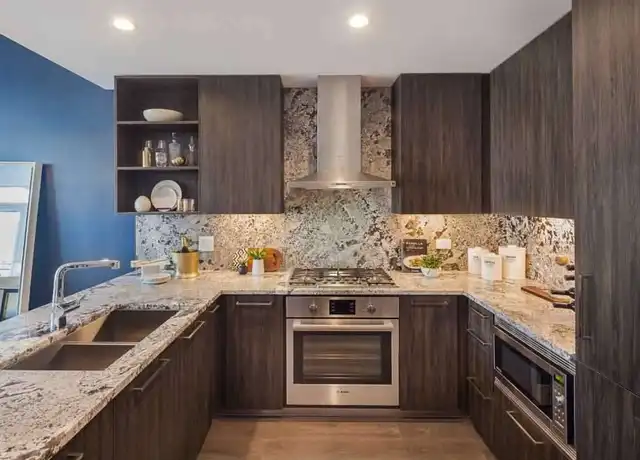 Property at 750 N Hudson Ave Unit 1206, Chicago, IL, 60654, 1 bed, 1 bath, [object Object]