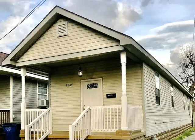 Property at 1334 Monroe St, Gretna, LA, 70053, 2 beds, 1 bath, [object Object]