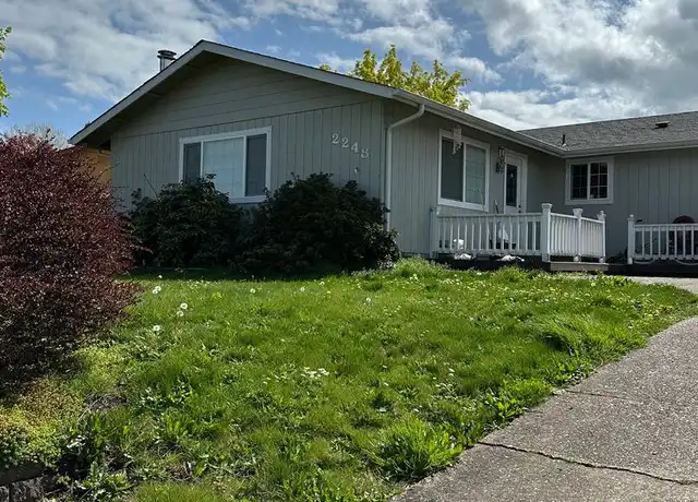 Property at 2248 La Canada Dr, Roseburg, OR, 97471, 3 beds, 2 baths, [object Object]