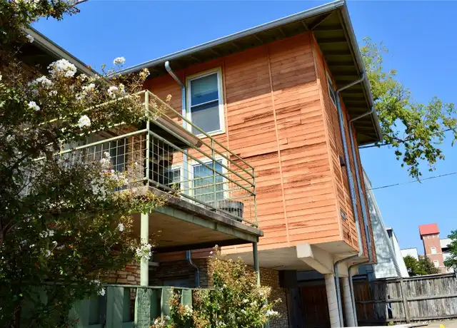 Property at 2800 Cole St Unit 202C, Austin, TX, 78705, 1 bed, 1 bath, [object Object]