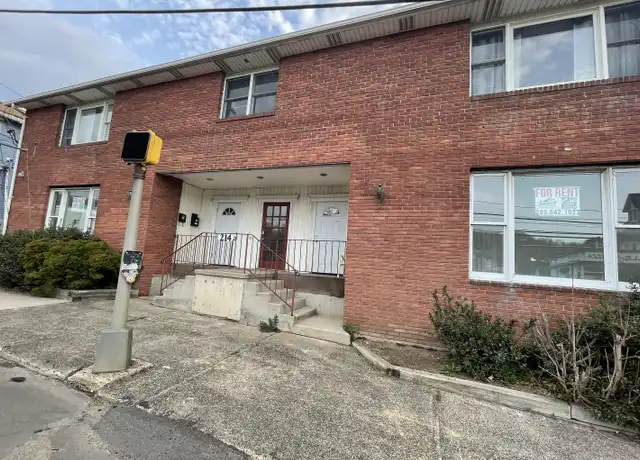 Property at 214 Main St, Terryville, CT, 06786, 2 beds, 1 bath, [object Object]