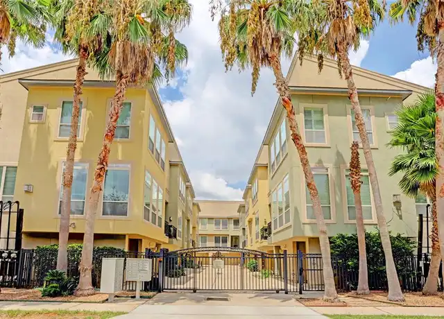 Property at 5446 Crooms St, Houston, TX, 77007, 3 beds, 3.5 baths, [object Object]
