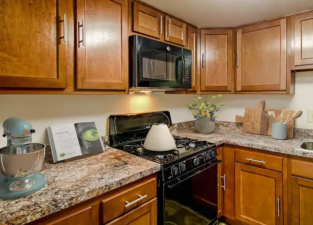 Photo of 8499 Lynch Rd, Dundalk, MD 21222