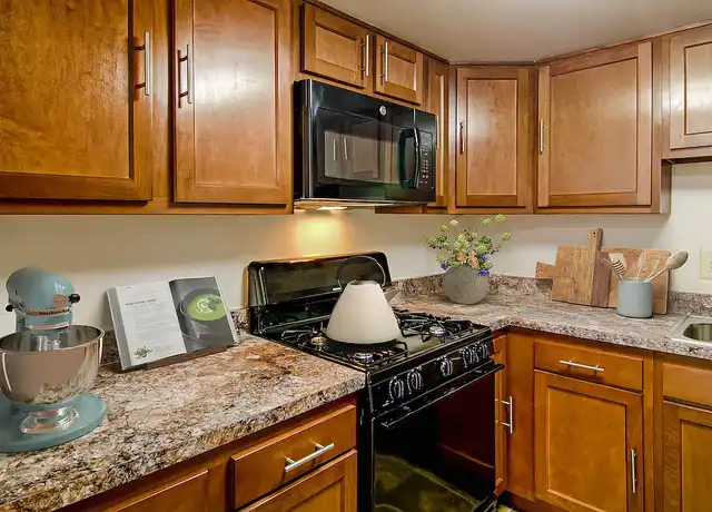 Property at Key Landing - 8499 Lynch Rd, Dundalk, MD, 21222, 1-3 bed, 1-2 bath, [object Object]