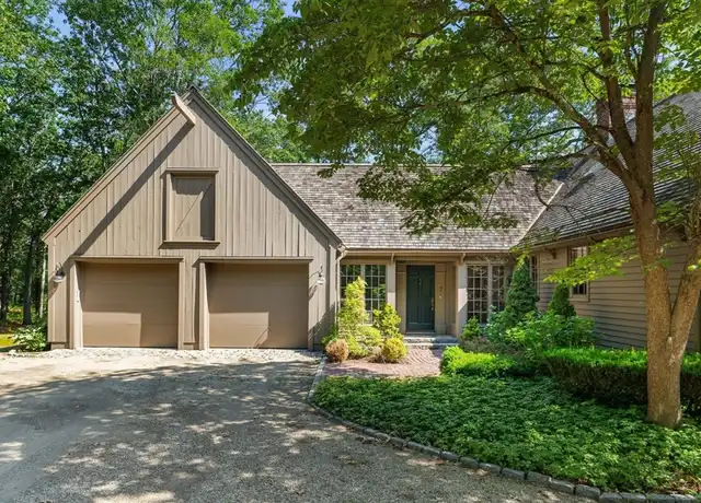 Property at 7 Pipers Quarry Ln, Newburyport, MA, 01950, 3 beds, 2.5 baths, [object Object]