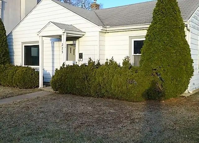 Property at 275 N Seymour Ave, Mundelein, IL, 60060, 2 beds, 1 bath, [object Object]