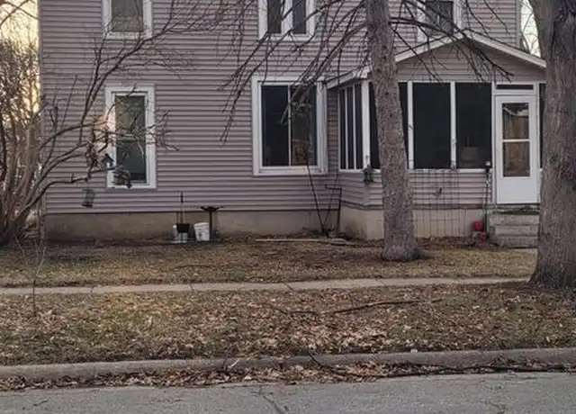 Property at 520 3rd St Unit 2, Farmington, MN, 55024, 2 beds, 1 bath, [object Object]