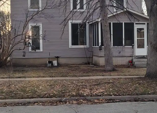 Property at 520 3rd St Unit 2, Farmington, MN, 55024, 2 beds, 1 bath, [object Object]