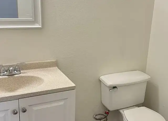 Photo of 915 Ariana St, Lakeland, FL 33803