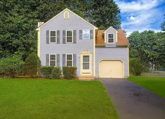 Property at 5 Cabernet Ct Unit 6, Nashua, NH, 03062, 3 beds, 1.5 baths, [object Object]