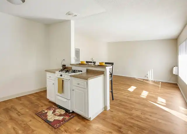 Property at Villa Toscana - 14189 Springdale St, Westminster, CA, 92683, 1-2 bed, 1 bath, [object Object]
