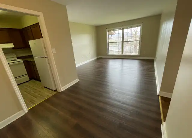 Property at 1810 Marion Manor Dr Unit F10, Marion, VA, 24354, 2 beds, 1 bath, [object Object]