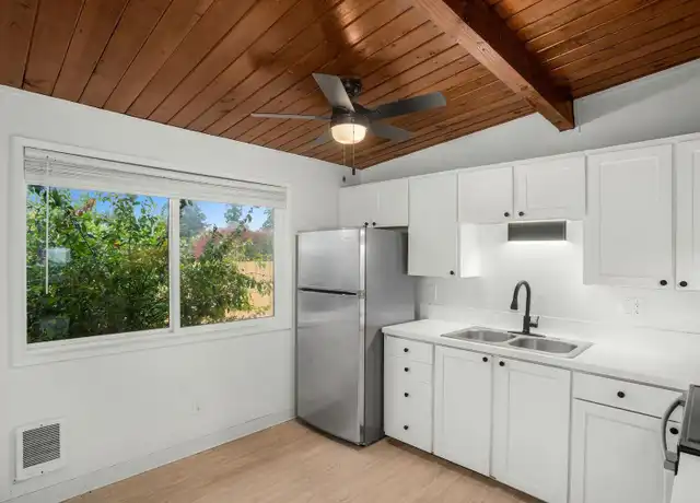 Property at 3902 Gibbons St Unit 3907, Vancouver, WA, 98661, 2 beds, 1 bath, [object Object]