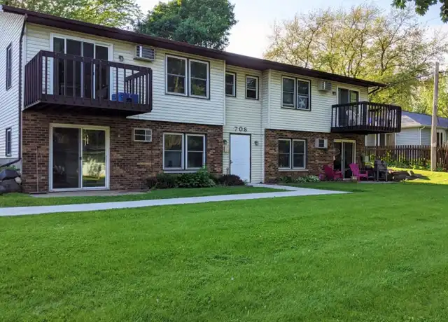 Property at 708 Bewick Dr Unit 4, Madison, WI, 53714, 2 beds, 1 bath, [object Object]