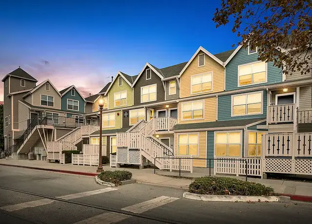 Photo of 143 Chestnut St, Santa Cruz, CA 95060