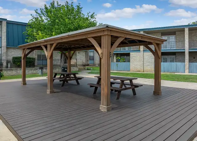 Property at Vintage at Oak Hill - 1543 Babcock Rd, San Antonio, TX, 78229, 2 beds, 2 baths, [object Object]