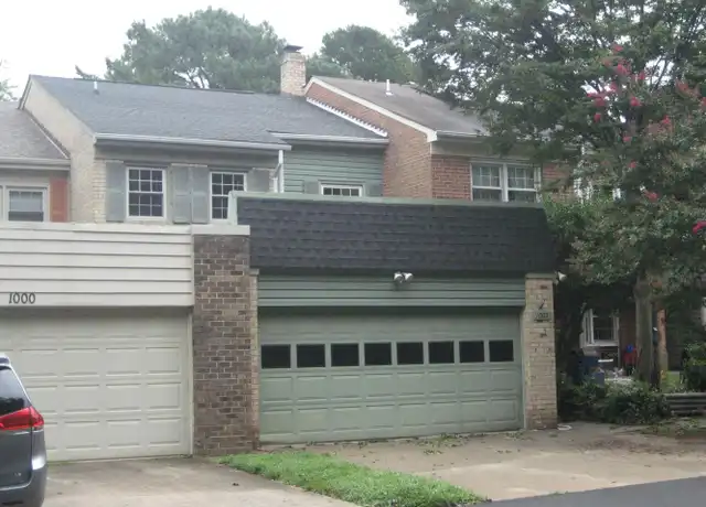 Property at 1002 Moore Pl SW, Vienna, VA, 22180, 3 beds, 2.5 baths, [object Object]