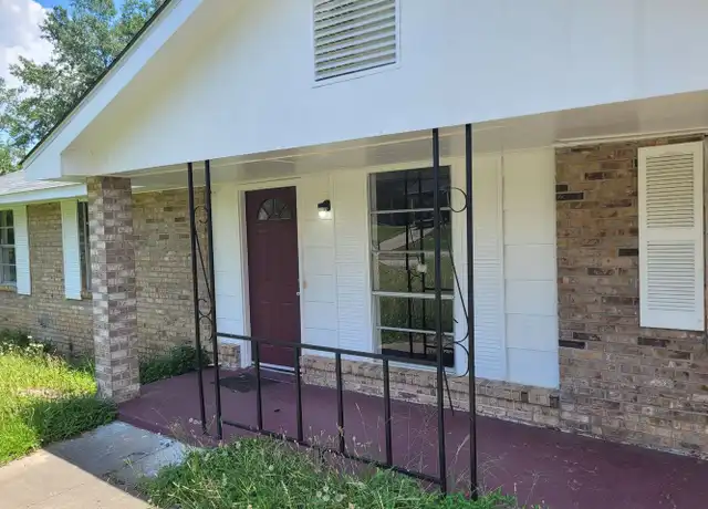 Property at 1818 Westpark Dr, Columbus, GA, 31907, 4 beds, 1.5 baths, [object Object]