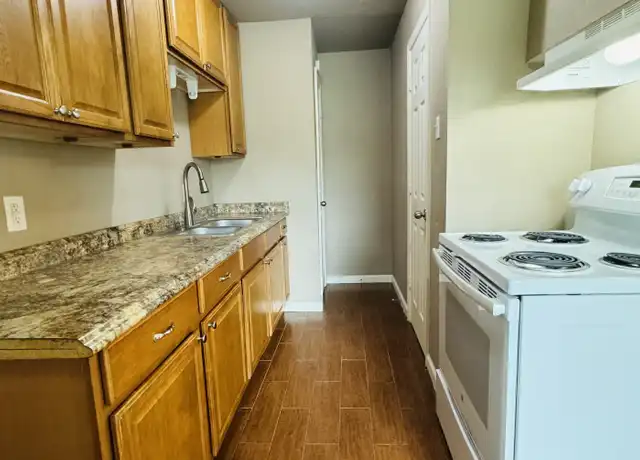 Property at 264 Prince Hall Ln Unit 202, Silsbee, TX, 77656, 2 beds, 1 bath, [object Object]