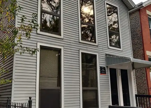 Property at 923 S Carpenter St Unit 1F, Chicago, IL, 60607, 5 beds, 2 baths, [object Object]