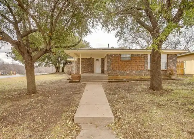 Property at 4605 Trail Lake Dr, Fort Worth, TX, 76133, 3 beds, 2 baths, [object Object]