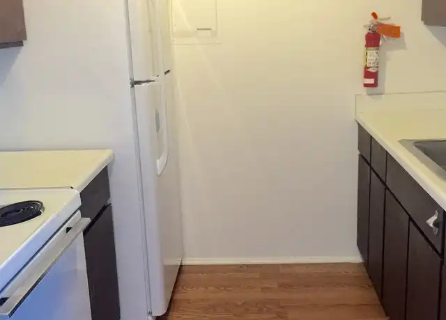 Property at 913 Washtenaw Ave Unit 39, Ypsilanti, MI, 48197, 2 beds, 1 bath, [object Object]