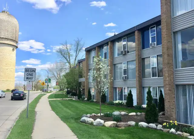 Property at 913 Washtenaw Ave Unit 39, Ypsilanti, MI, 48197, 2 beds, 1 bath, [object Object]