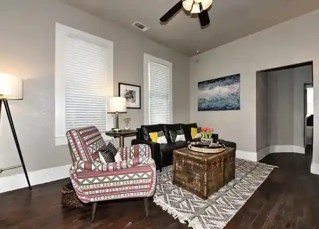 Property at 704 Essex St, San Antonio, TX, 78210, 3 beds, 2.5 baths, [object Object]