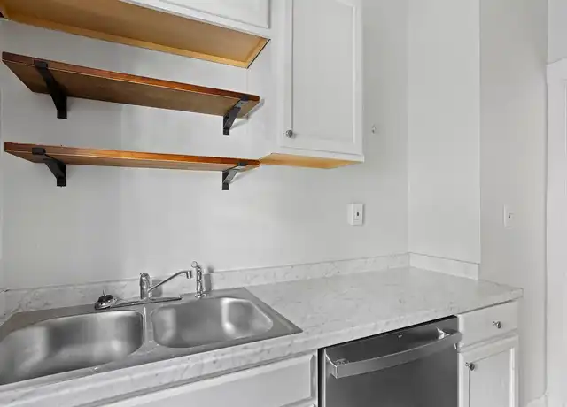 Property at 144 West Henry St - 144 W Henry St, Spartanburg, SC, 29306, 1-2 bed, 1 bath, [object Object]