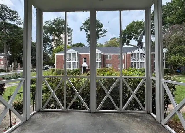 Property at 72 Delmont Dr NE Unit E1, Atlanta, GA, 30305, 1 bed, 1 bath, [object Object]