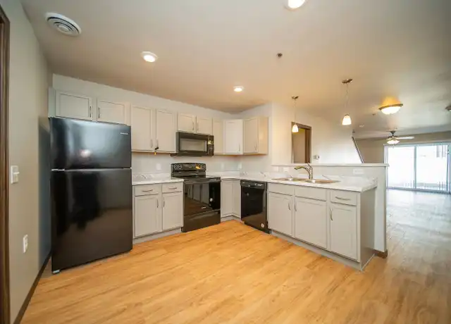 Property at 4822 S Hosta Ave Unit Hosta 309, Sioux Falls, SD, 57110, 2 beds, 1.5 baths, [object Object]