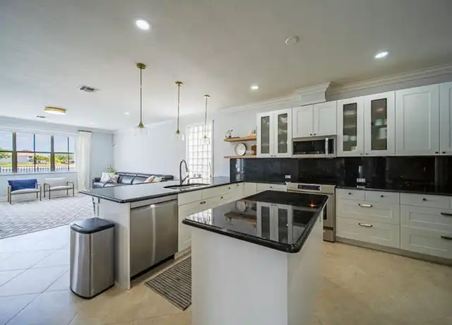 Property at 10633 Falls St, Wellington, FL, 33414, 5 beds, 3.5 baths, [object Object]
