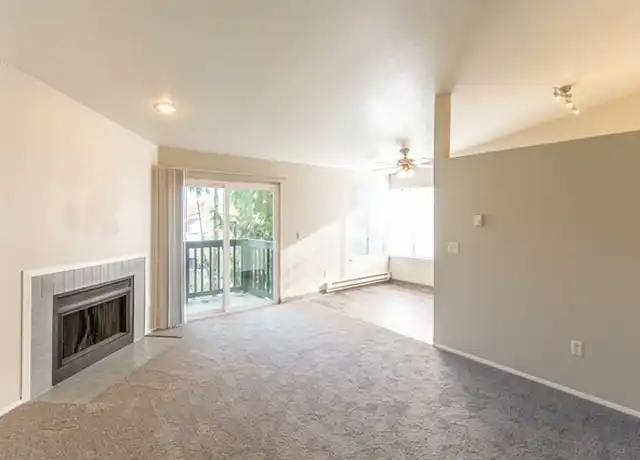 Property at Aerohaven - 1020 112th St SW, Everett, WA, 98204, 1-2 bed, 1-2 bath, [object Object]