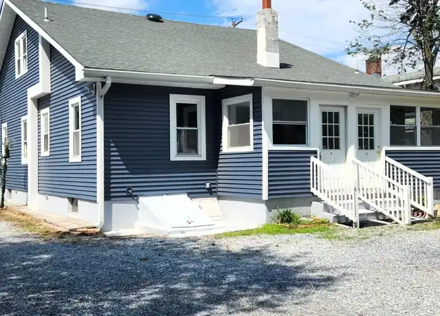 Property at 993 W Park Ave Unit 2, Vineland, NJ, 08360, 1 bed, 1 bath, [object Object]