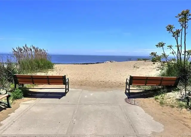 Property at 83 Thomas St Unit 3, West Haven, CT, 06516, 2 beds, 1 bath, [object Object]