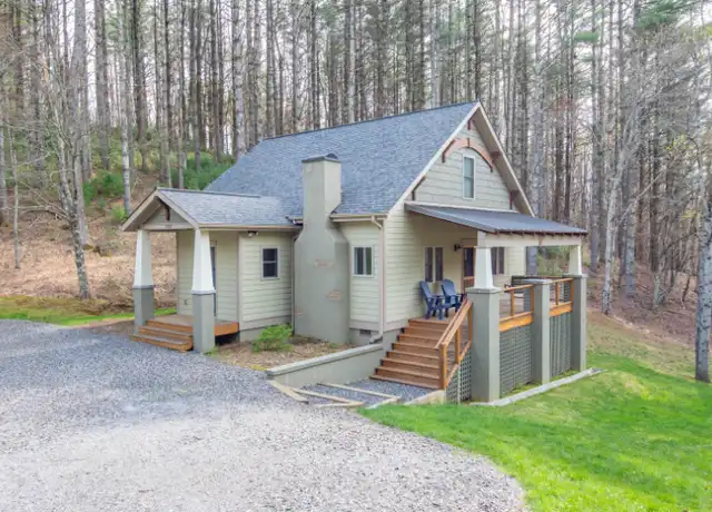 Property at 302 Parkway Dr, Jefferson, NC, 28640, 3 beds, 2.5 baths, [object Object]