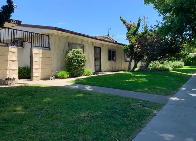 Property at 3411 W Orange Ave Unit 17, Anaheim, CA, 92804, 2 beds, 1 bath, [object Object]