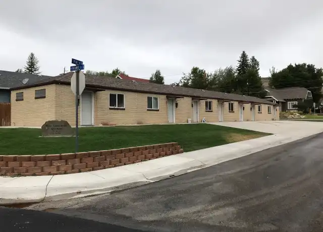 Property at 710 9th St Unit 1, Rawlins, WY, 82301, 0 beds, 1 bath, [object Object]