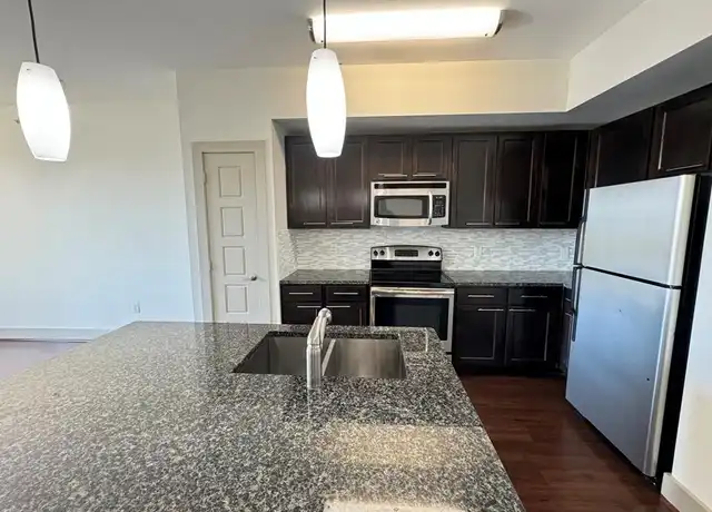 Property at 145 Heights Blvd Unit 117, Houston, TX, 77007, 1 bed, 1 bath, [object Object]