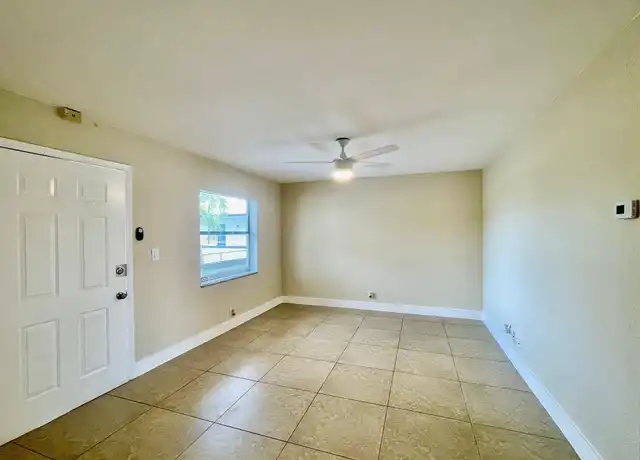 Property at 601 NE 29th Dr Unit 10, Wilton Manors, FL, 33334, 2 beds, 1 bath, [object Object]