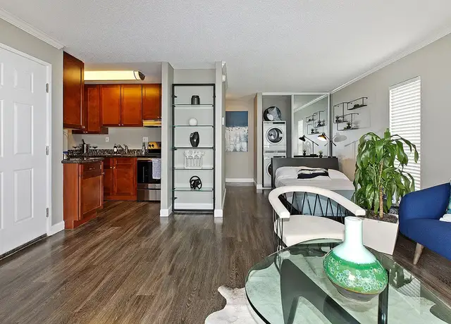Photo of 100 Esplanade Ave, Pacifica, CA 94044