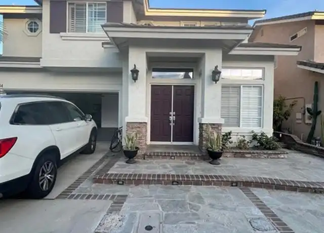 Property at 14 French Ct, Westminster, CA, 92683, 4 beds, 2.5 baths, [object Object]