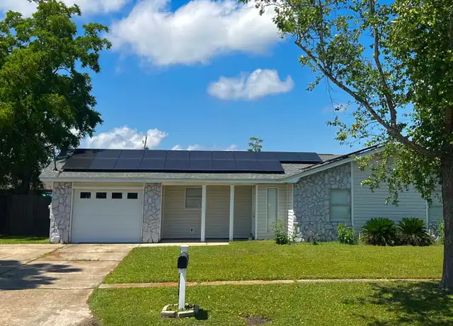 Property at 504 Tammy St, Lynn Haven, FL, 32444, 3 beds, 2 baths, [object Object]