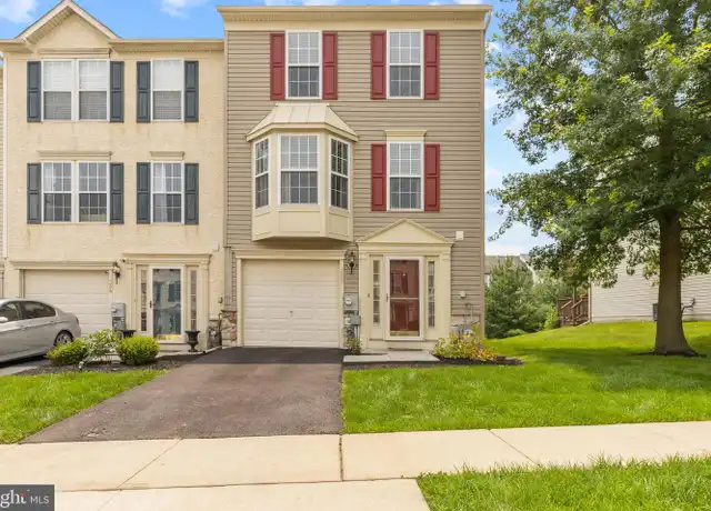 Property at 302 Fox Trl, Parkesburg, PA, 19365, 3 beds, 2.5 baths, [object Object]